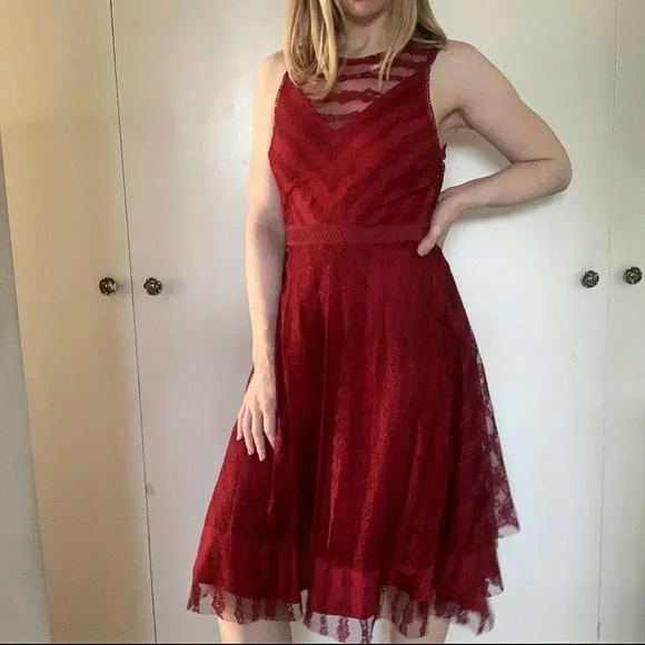 Moulinette Soeurs Anthropologie Red Lace Dress